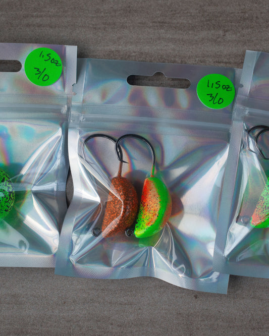 CIRCLE hook jig - 1.5oz, 3/0 hook, 2 jig pack of mixed colors.